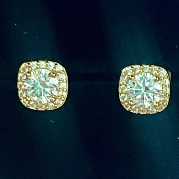 Moissanite 18K Gold Vermeil Halo Push Back Stud Earrings Womens - Picture 3 of 10
